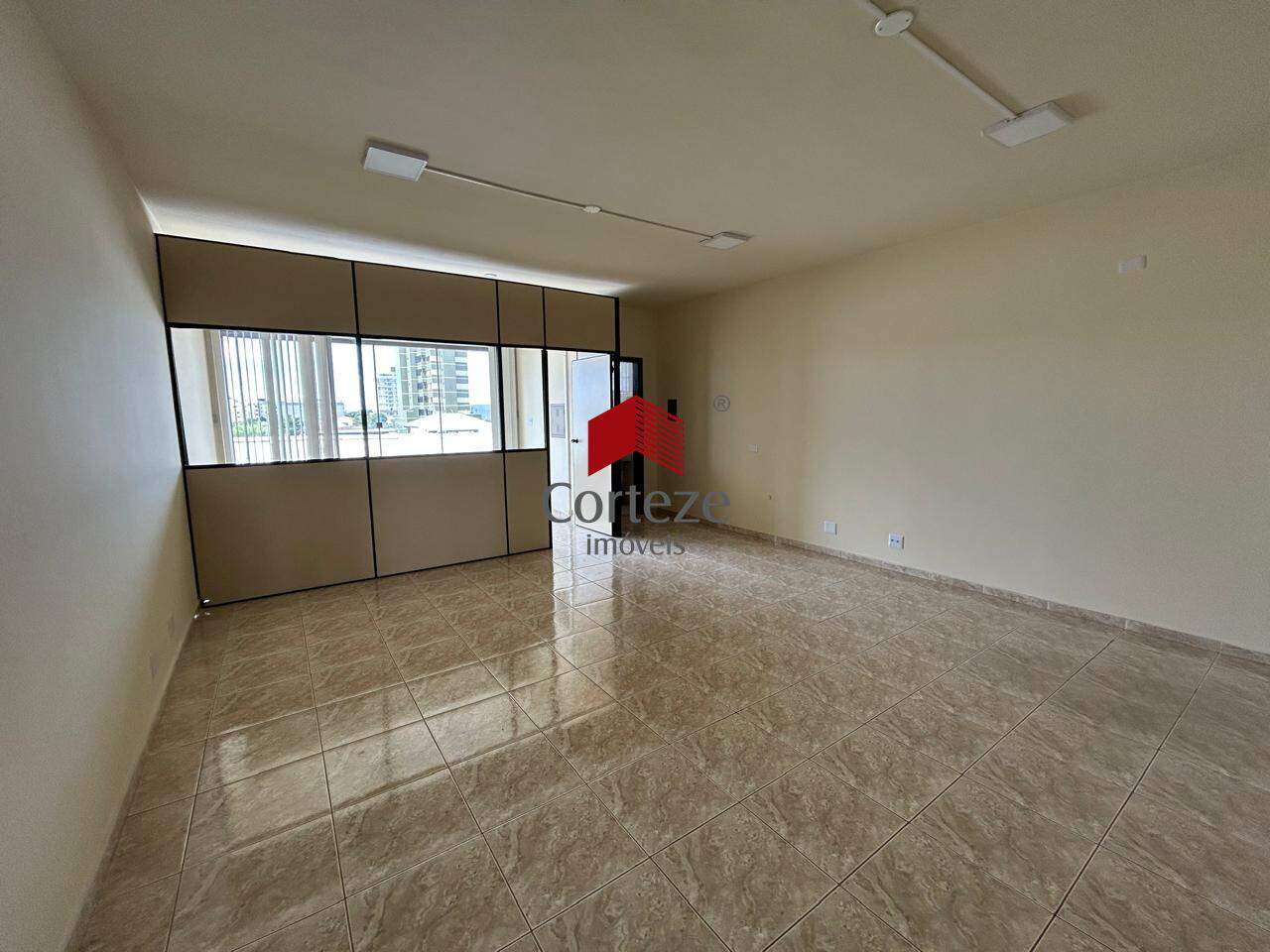 Sala / Conjunto para para aluguel no Centro em São José dos Pinhais - 18274: 