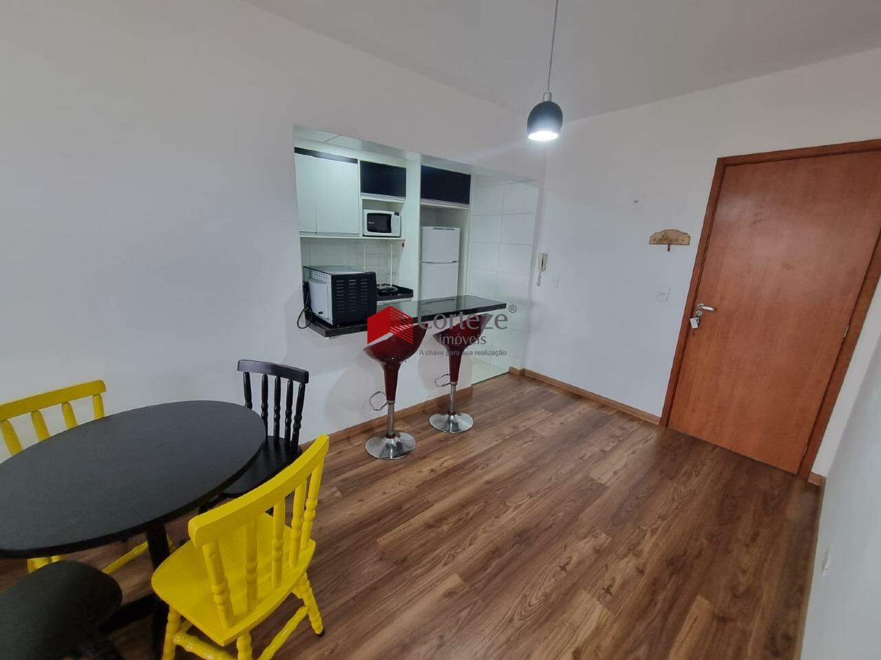 Apartamento para para aluguel no Centro em São José dos Pinhais - 18914: 