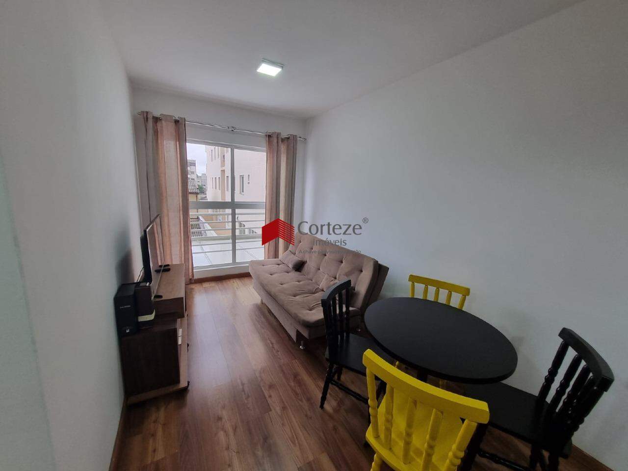 Apartamento para para aluguel no Centro em São José dos Pinhais - 18914: 