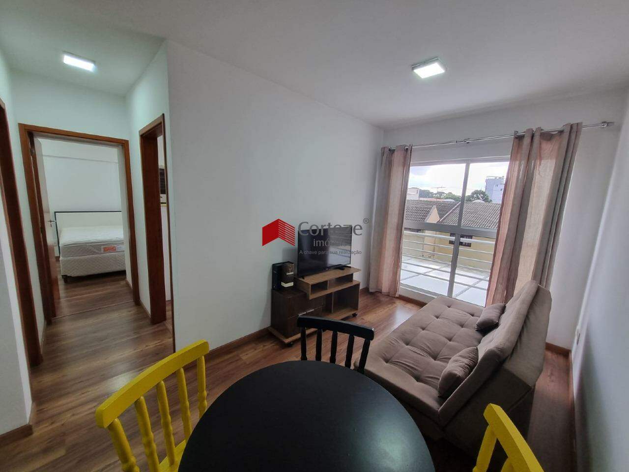 Apartamento para para aluguel no Centro em São José dos Pinhais - 18914: 
