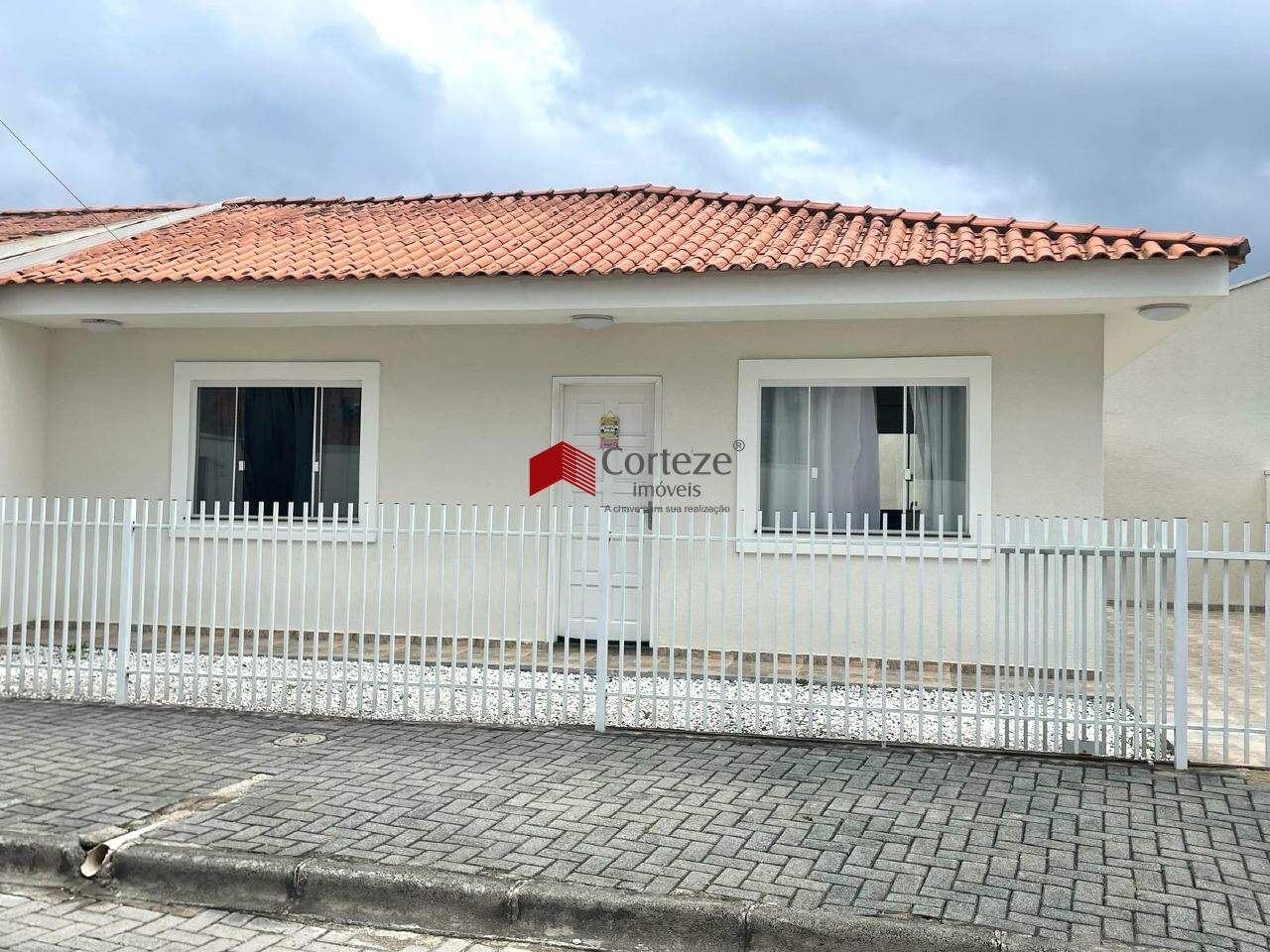 Casa em condomínio com 51,48m² 2 quartos, à venda, no bairro Quississana em São José dos Pinhais