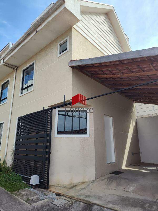 Sobrado em condomínio com 65,55m² 2 quartos, à venda, no bairro Abranches em Curitiba