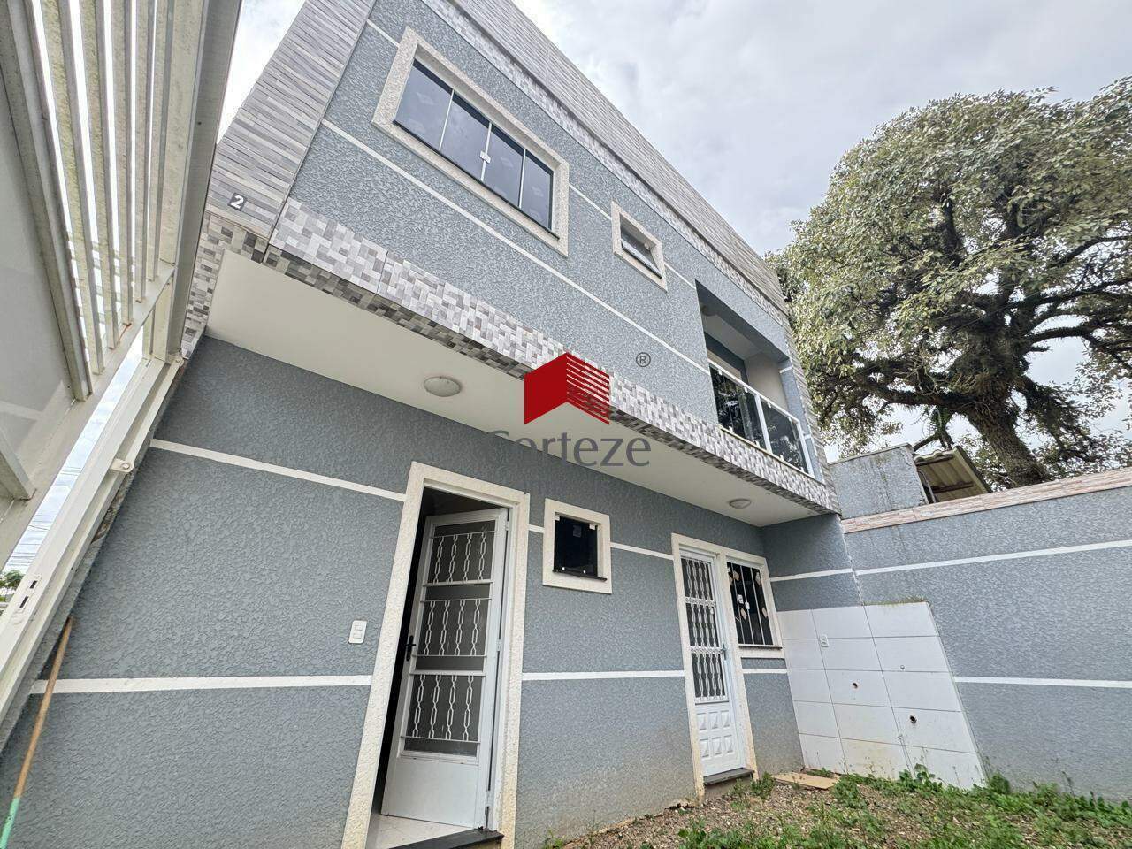 Sobrado com 77,35m² 2 quartos, à venda, no bairro Alto Boqueirão em Curitiba