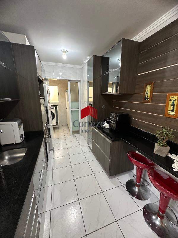 Apartamento para à venda no Centro em São José dos Pinhais - 19419: 