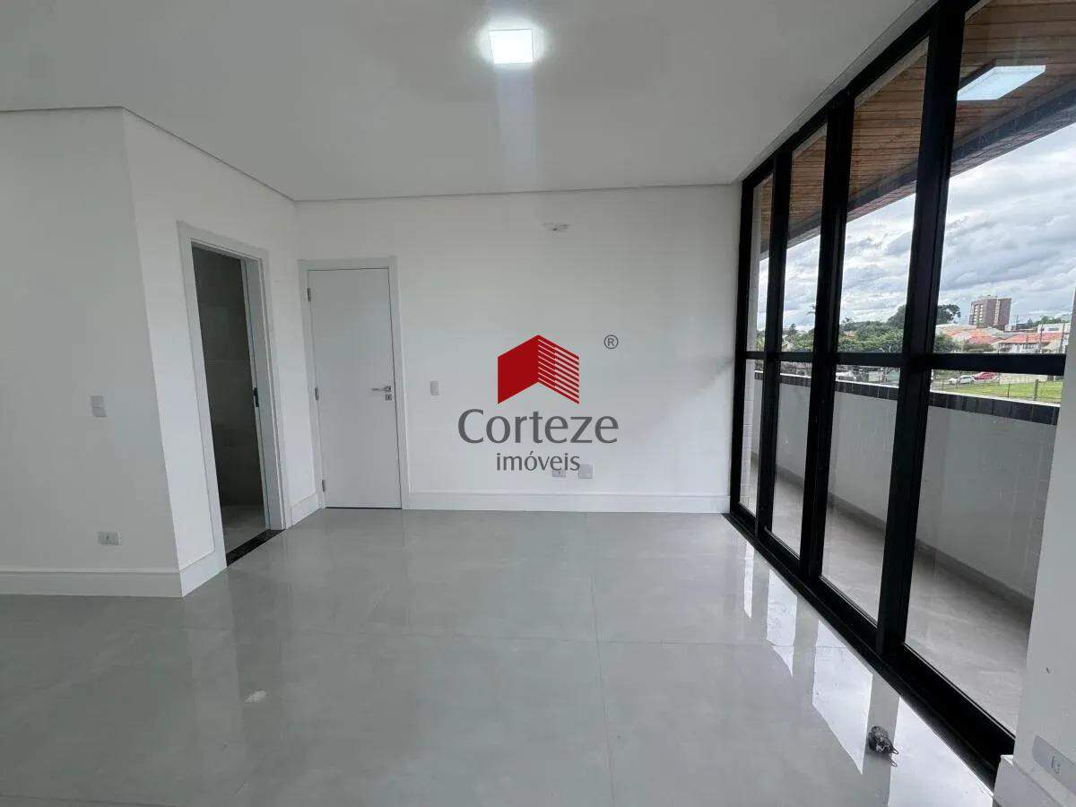 Cobertura para à venda no Centro em São José dos Pinhais - 19516: suite