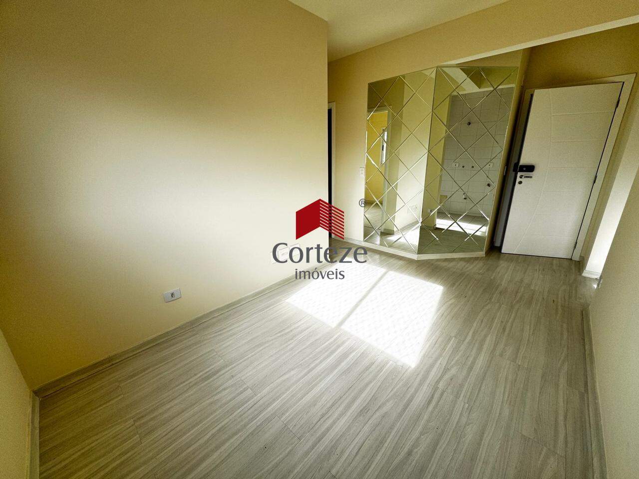 Apartamento para à venda no Centro em Curitiba - 19723: 