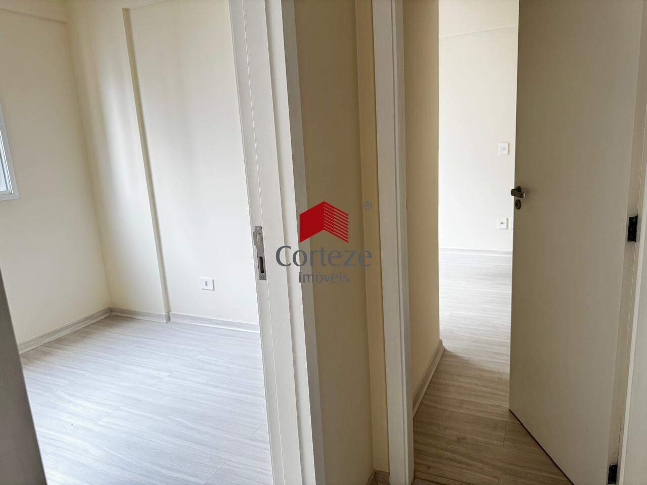 Apartamento para à venda no Centro em Curitiba - 19727: 