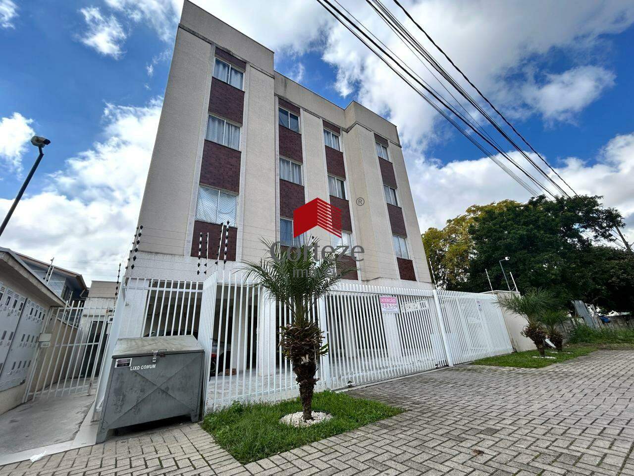 Apartamento para alugar no Cidade Jardim no condomínio Residencial Santa Clara