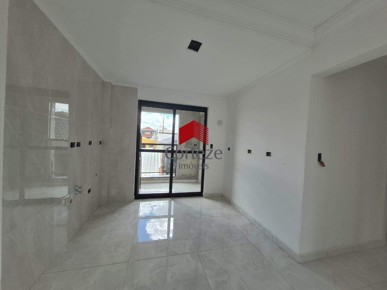 Apartamento para à venda no Boneca do Iguaçu em São José dos Pinhais - 20146: 