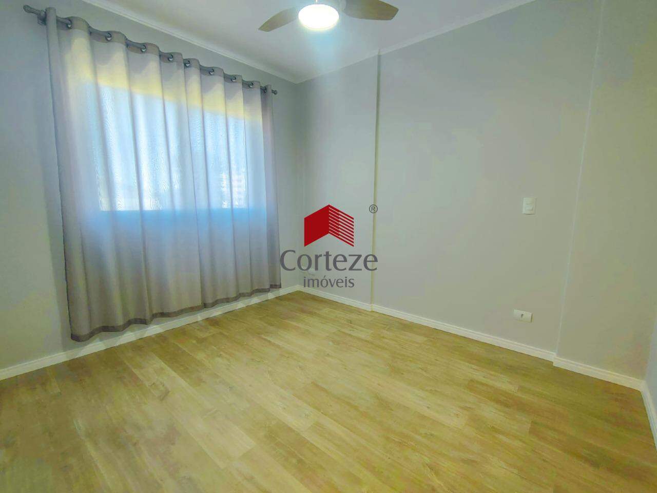 Apartamento para à venda no Centro em São José dos Pinhais - 20207: 