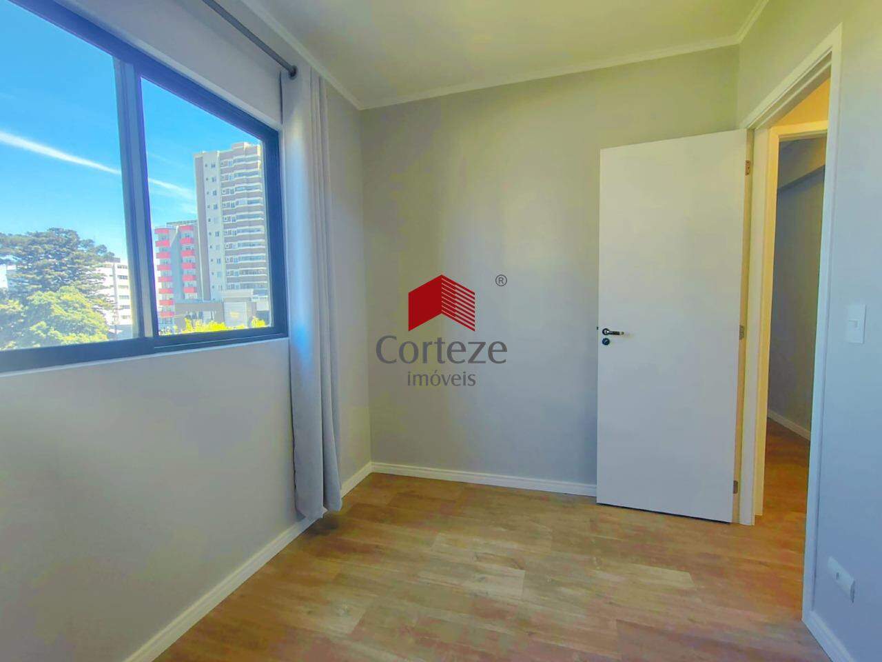 Apartamento para à venda no Centro em São José dos Pinhais - 20207: 