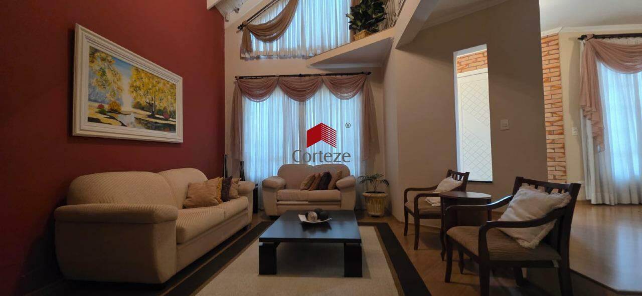 Sobrado para à venda no Aristocrata em São José dos Pinhais - 20300: 