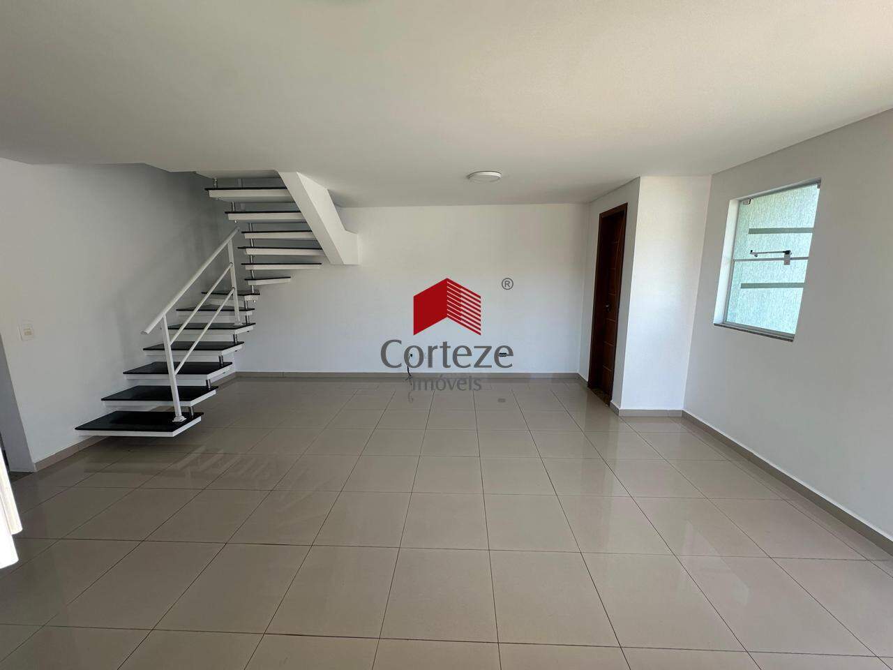 Sobrado para à venda no Cajuru em Curitiba - 20350: 