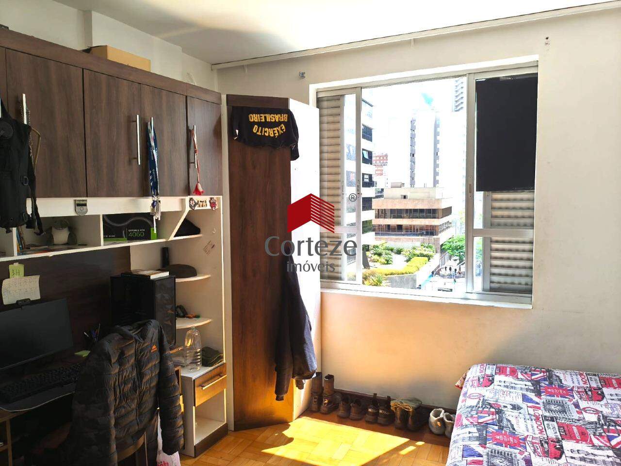 Apartamento para à venda no Centro em Curitiba - 20569: Quarto 1