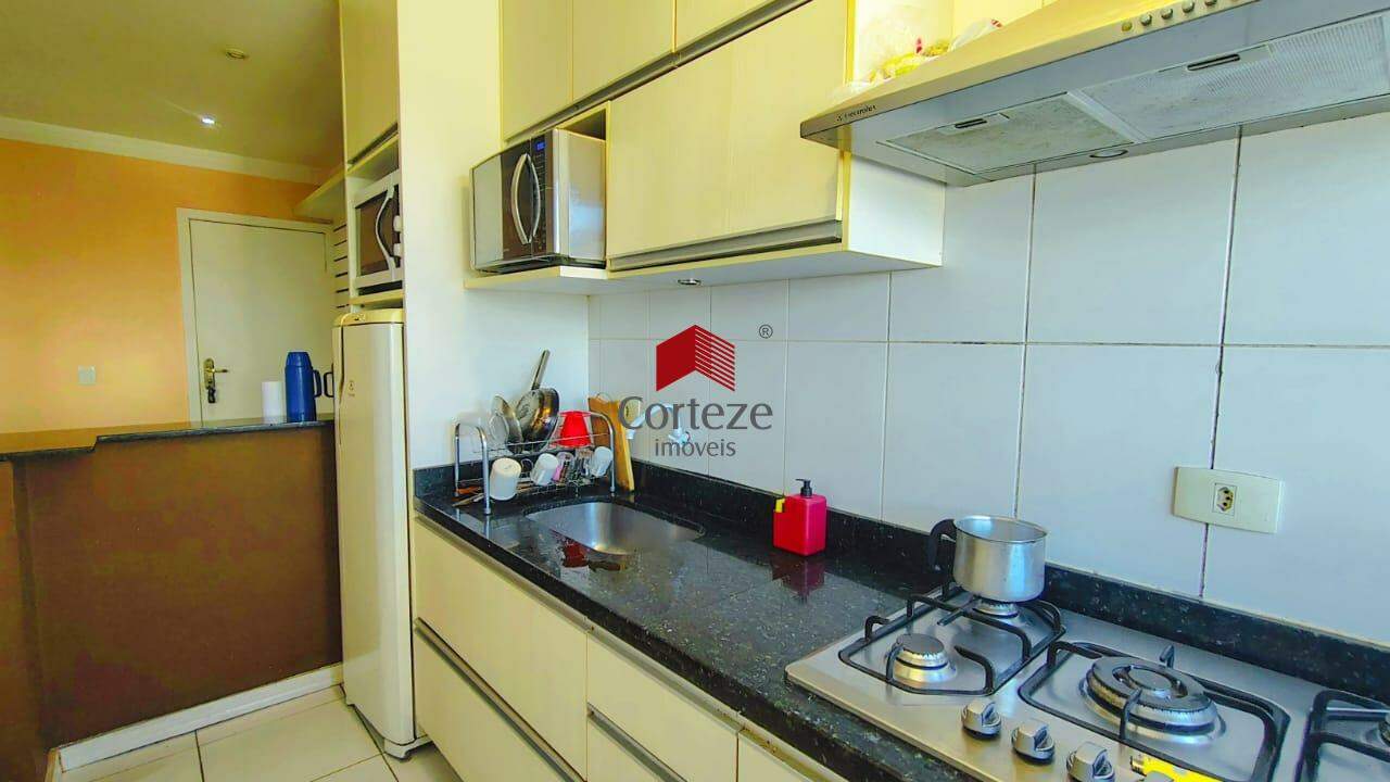Apartamento para à venda no Centro em São José dos Pinhais - 20626: 