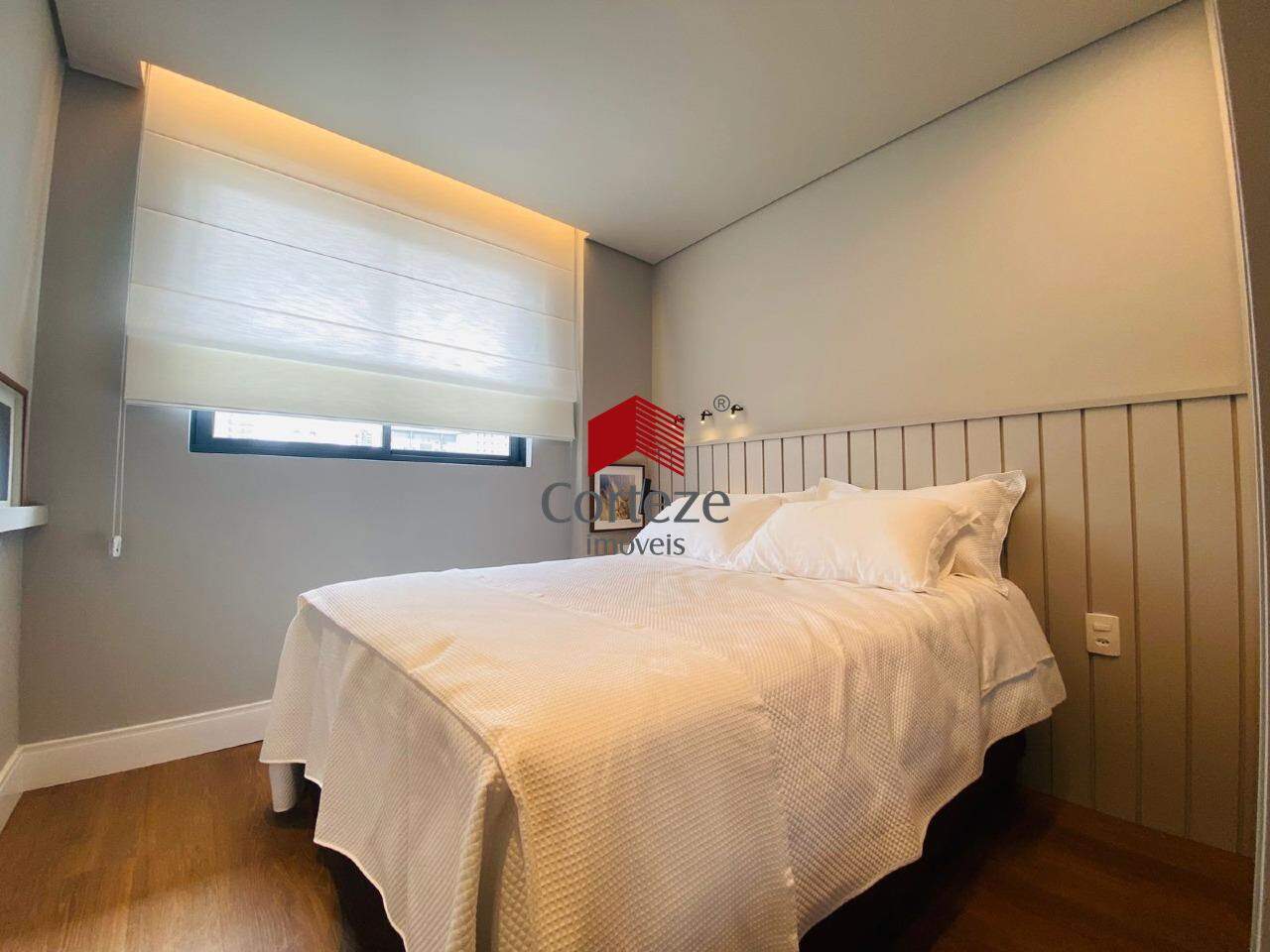 Apartamento para à venda no Centro em Curitiba - 20666: 