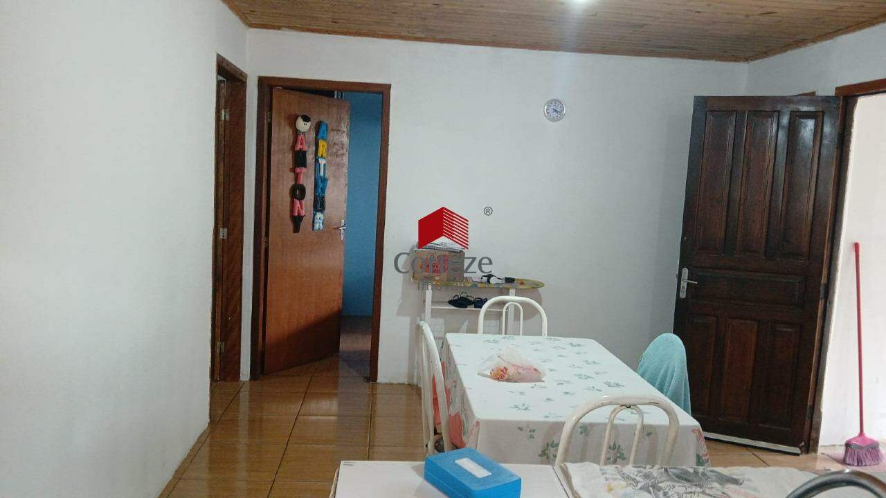 Casa para à venda no Campo Largo da Roseira em São José dos Pinhais - 20694: 