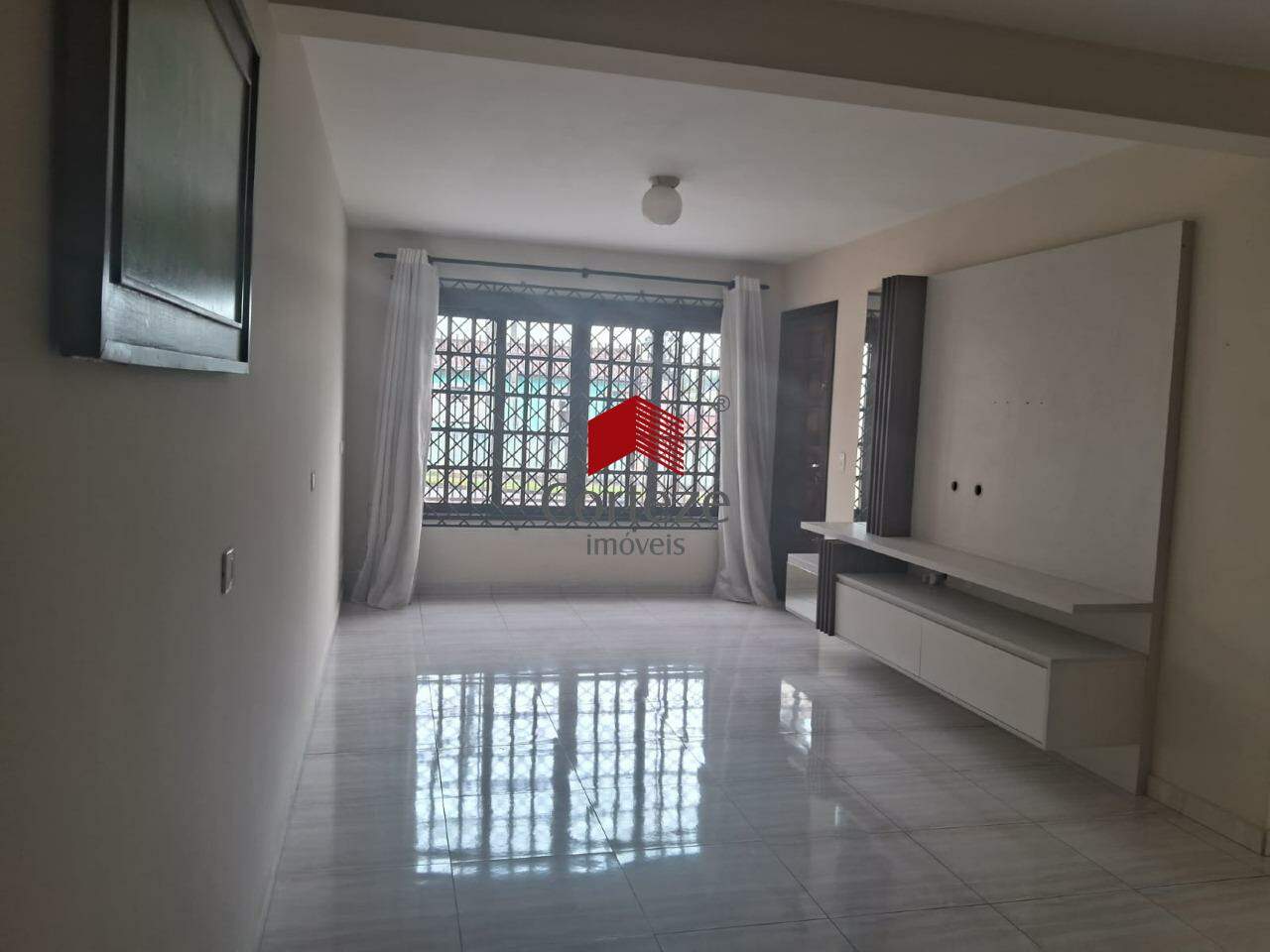 Sobrado para à venda no Ouro Fino em São José dos Pinhais - 20698: 