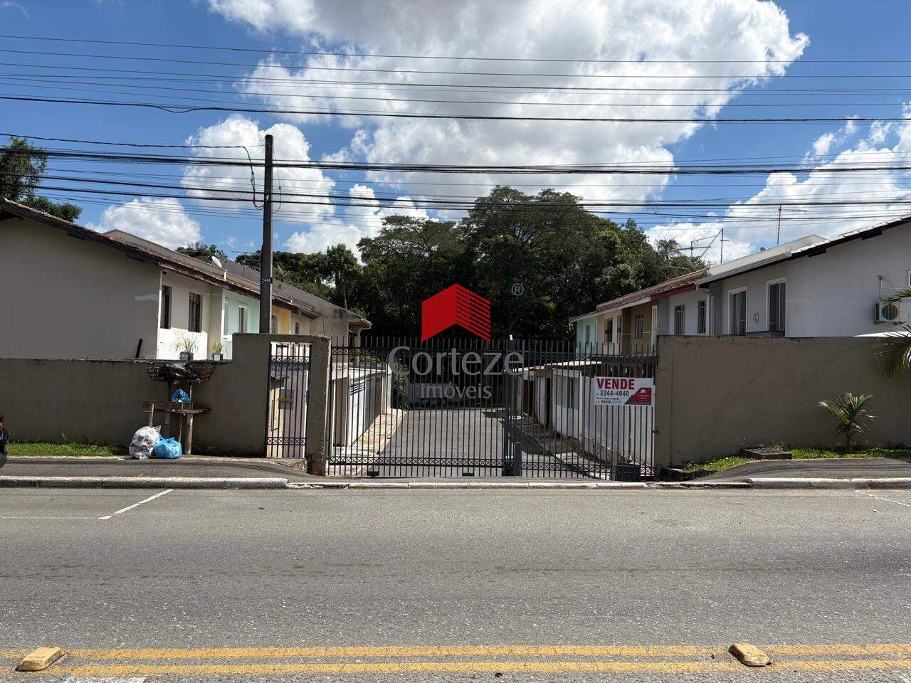 Sobrado em condomínio para à venda no Xaxim em Curitiba - 20703: 