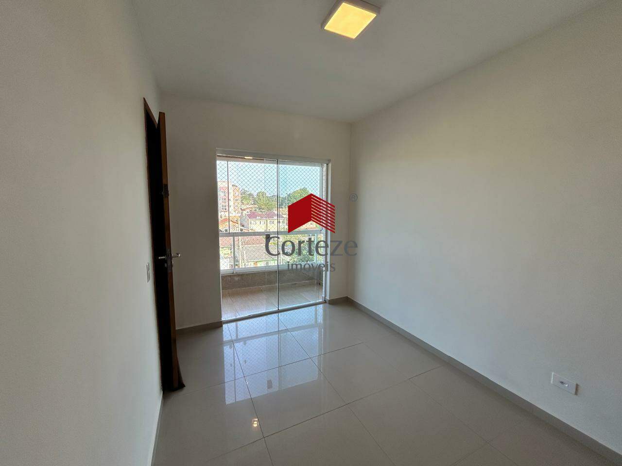 Apartamento para para aluguel no Jardim Itália em São José dos Pinhais - 20852: 