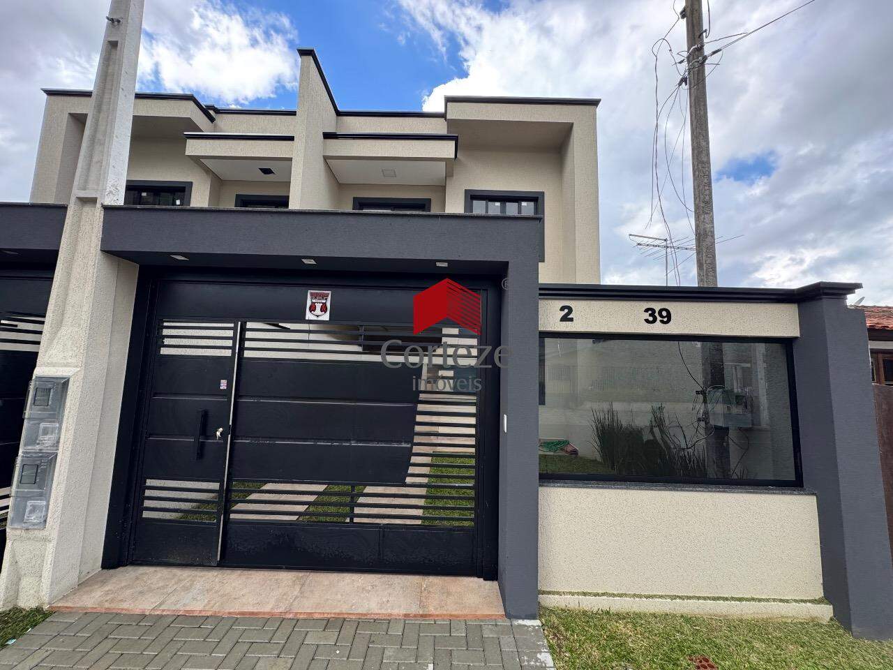 Sobrado para à venda no Aviação em São José dos Pinhais - 20869: 