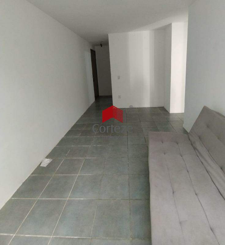 Apartamento para à venda no Colônia Rio Grande em São José dos Pinhais - 20939: 
