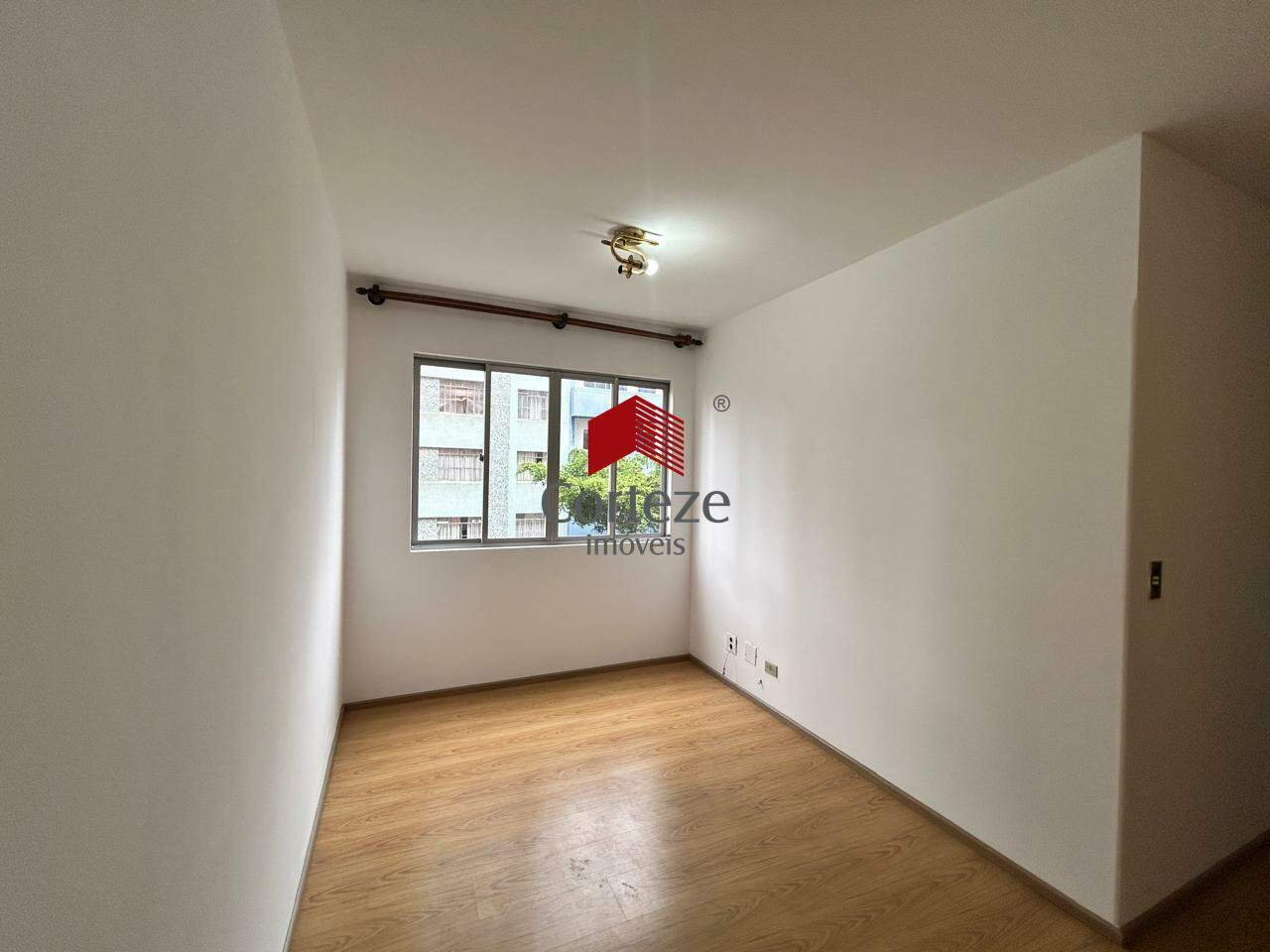 Apartamento para para aluguel no Centro em Curitiba - 20957: 