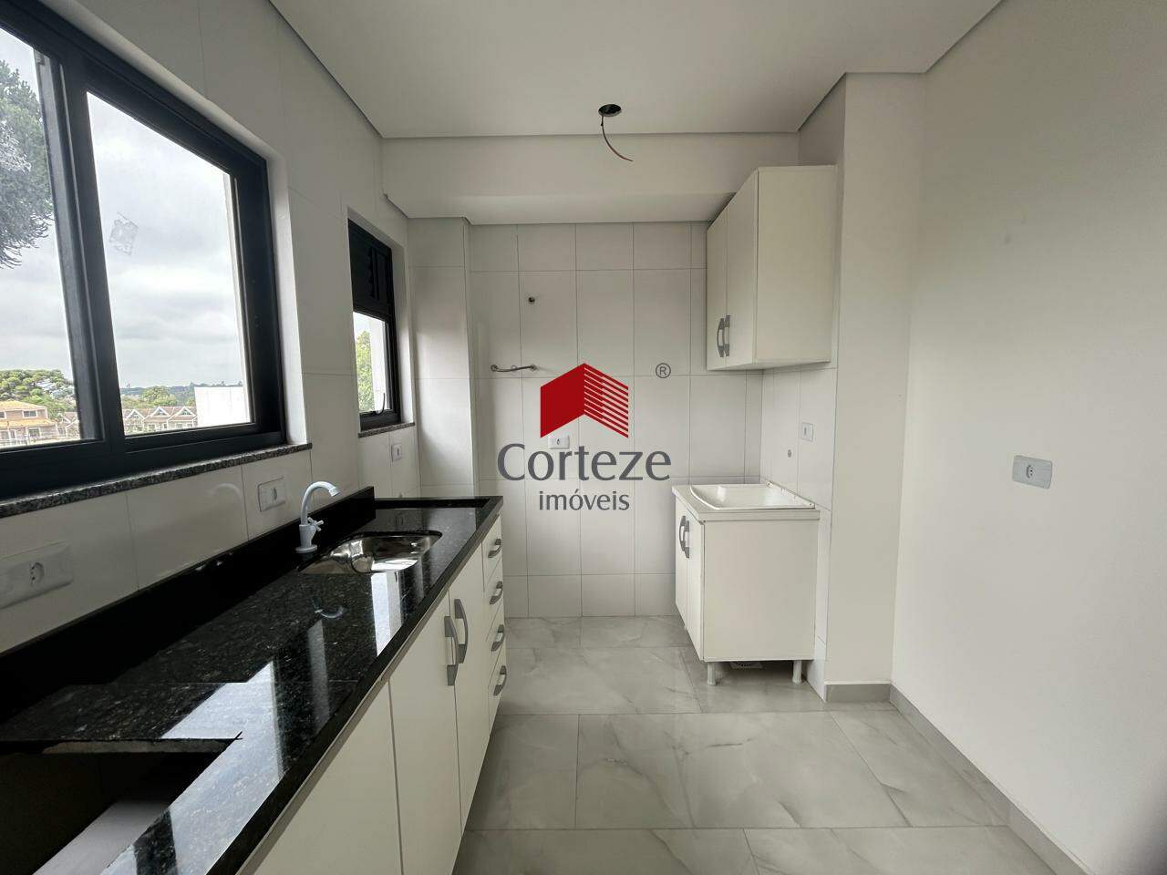 Apartamento para para aluguel no Bom Jesus em São José dos Pinhais - 20968: 