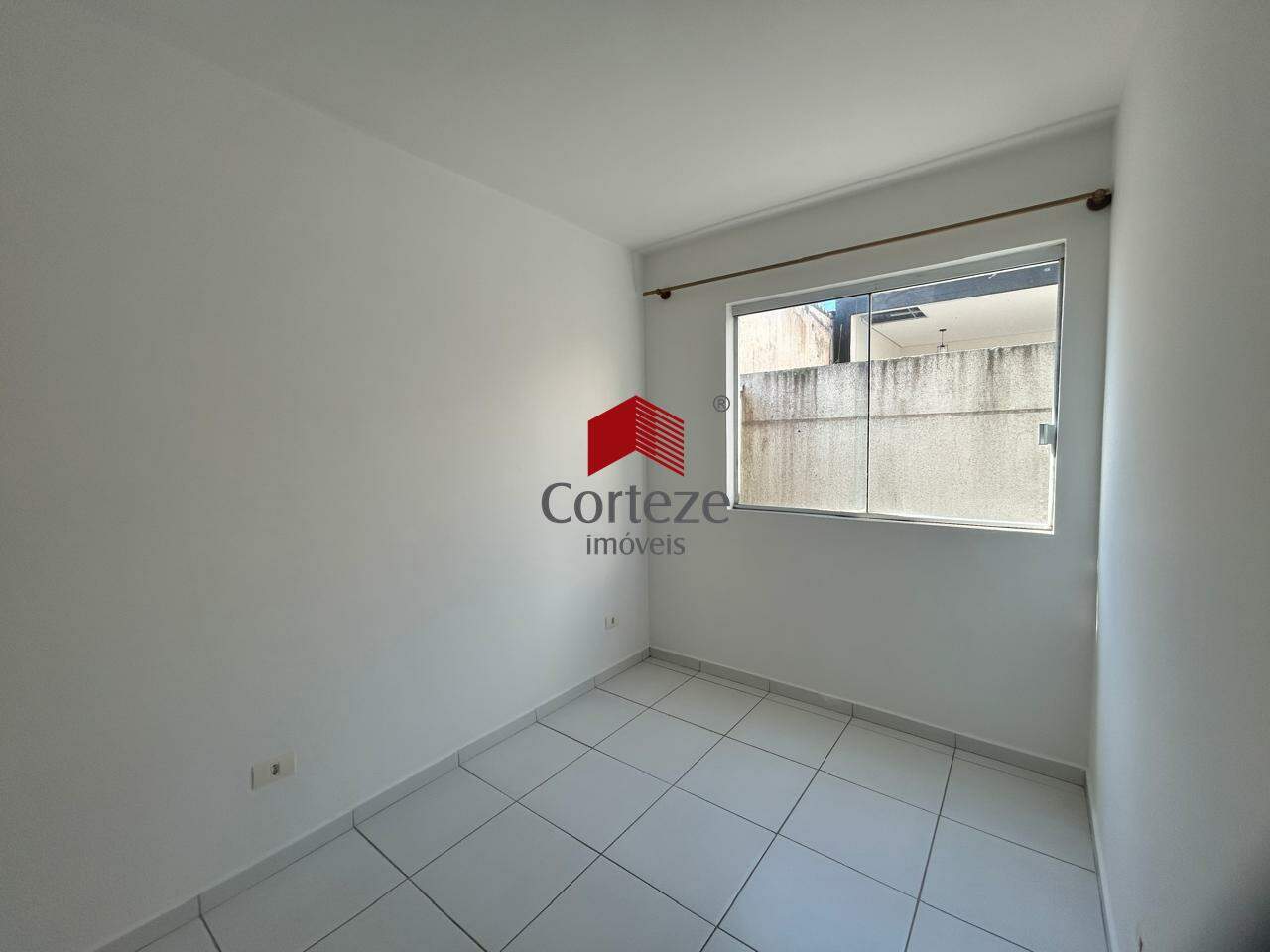 Apartamento para para aluguel no Jardim Cruzeiro em São José dos Pinhais - 20985: 
