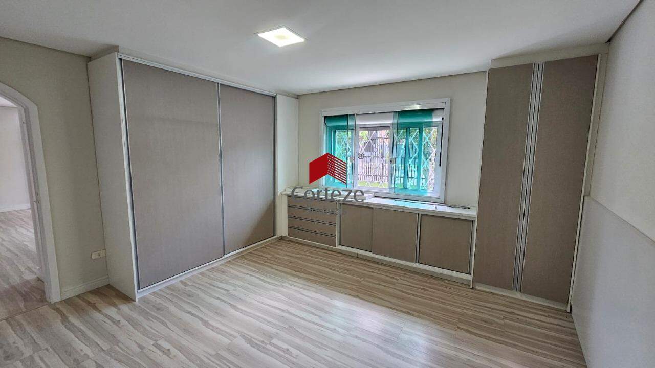 Casa comercial para para aluguel no Águas Belas em São José dos Pinhais - 21021: 