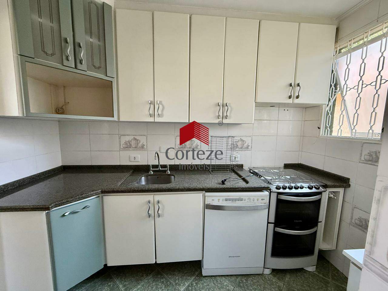 Apartamento para à venda no Cidade Jardim em São José dos Pinhais - 21029: Cozinha