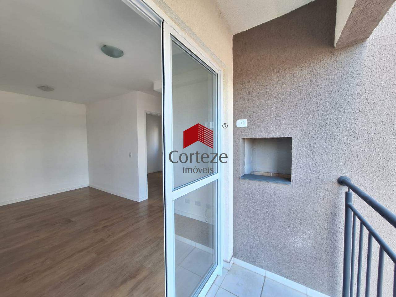 Apartamento para à venda no Boneca do Iguaçu em São José dos Pinhais - 21049: 