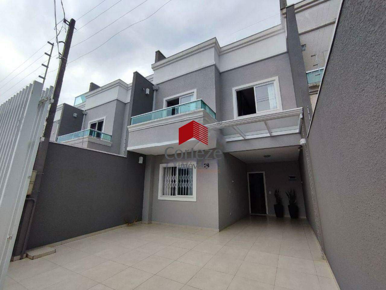Sobrado para à venda no Uberaba em Curitiba - 21052: 