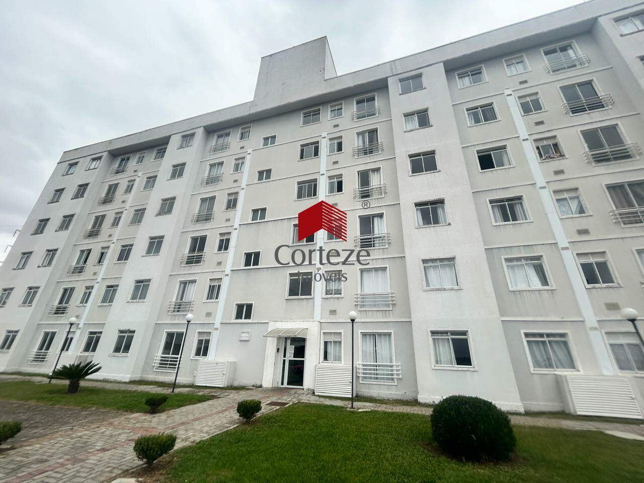 Apartamento para alugar no Iná no condomínio Parque das Nações