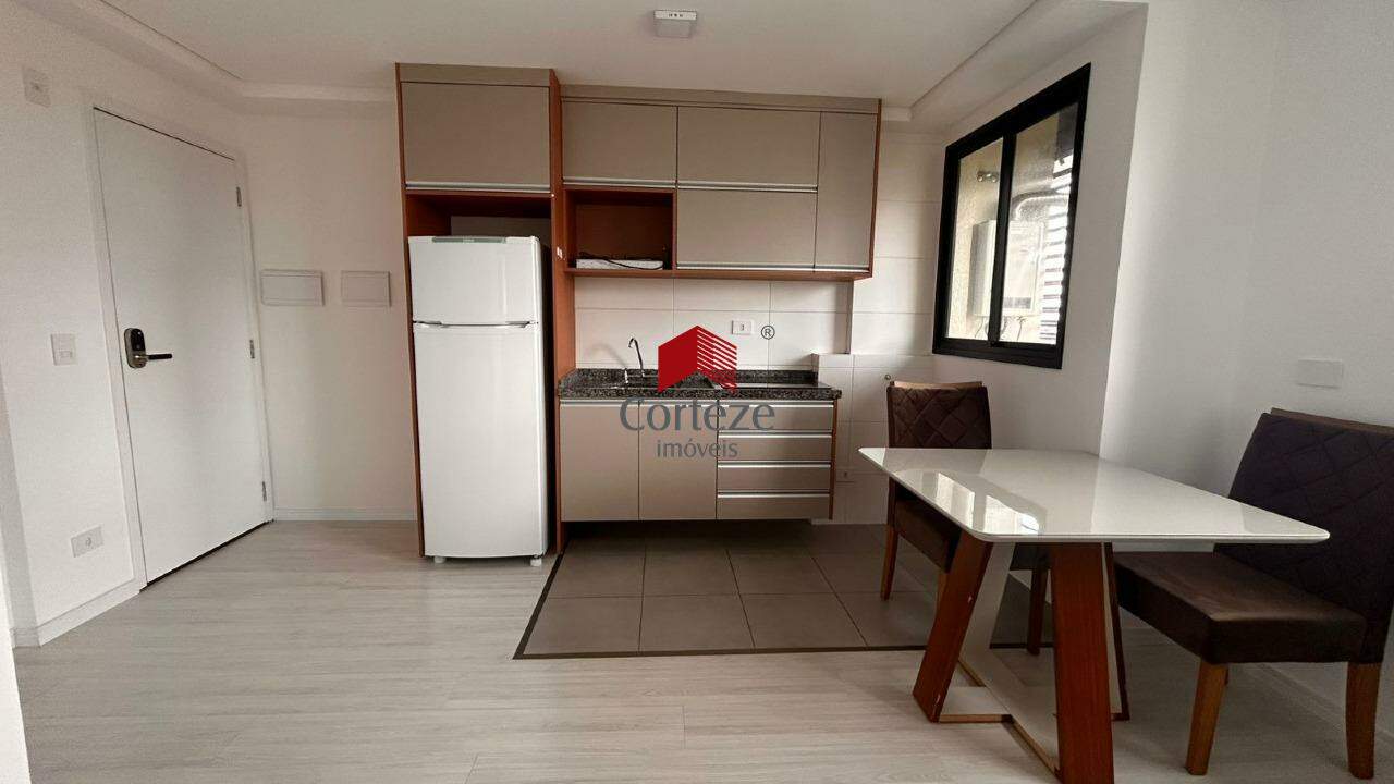 Studio para para aluguel no Centro em Curitiba - 21071: 