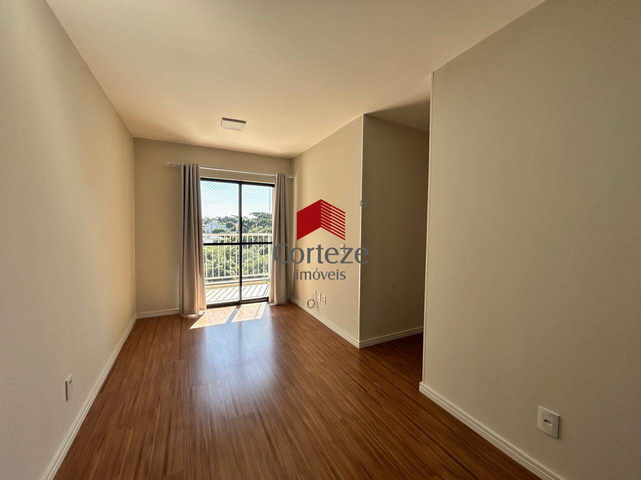 Apartamento para para aluguel no Aristocrata em São José dos Pinhais - 21086: 