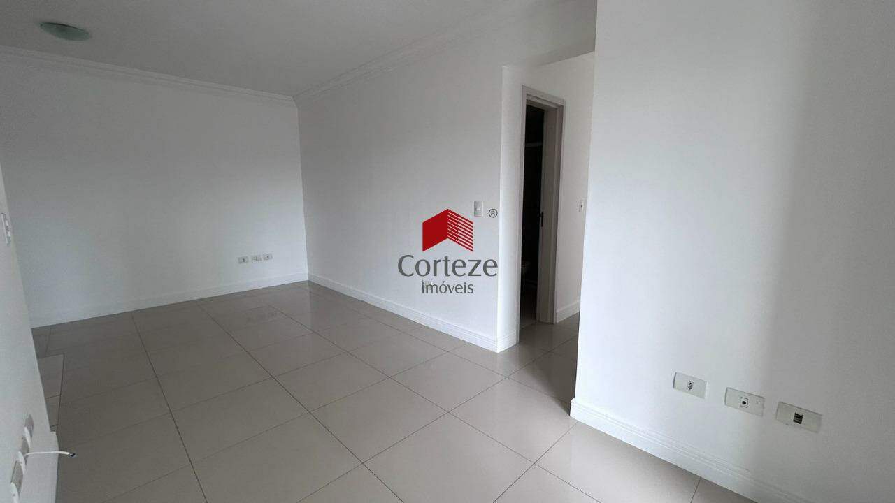 Apartamento para para aluguel no Centro em São José dos Pinhais - 21087: 