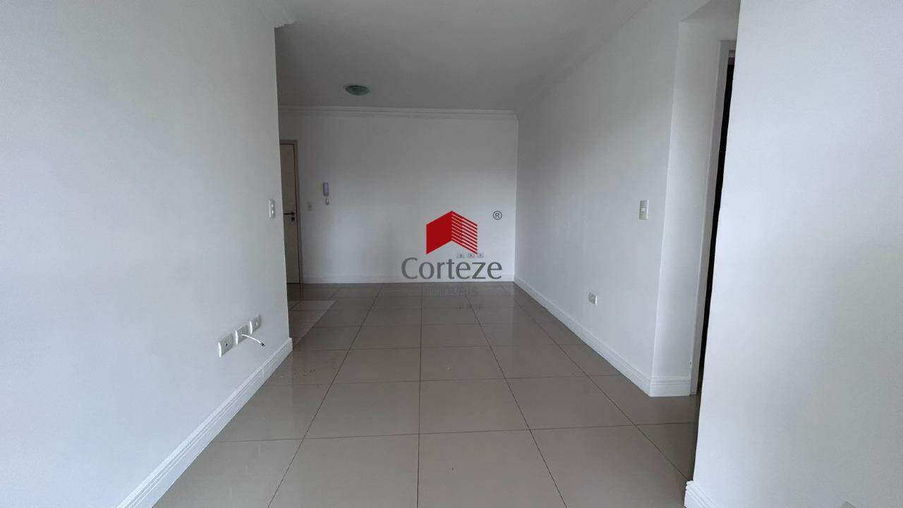 Apartamento para para aluguel no Centro em São José dos Pinhais - 21087: 