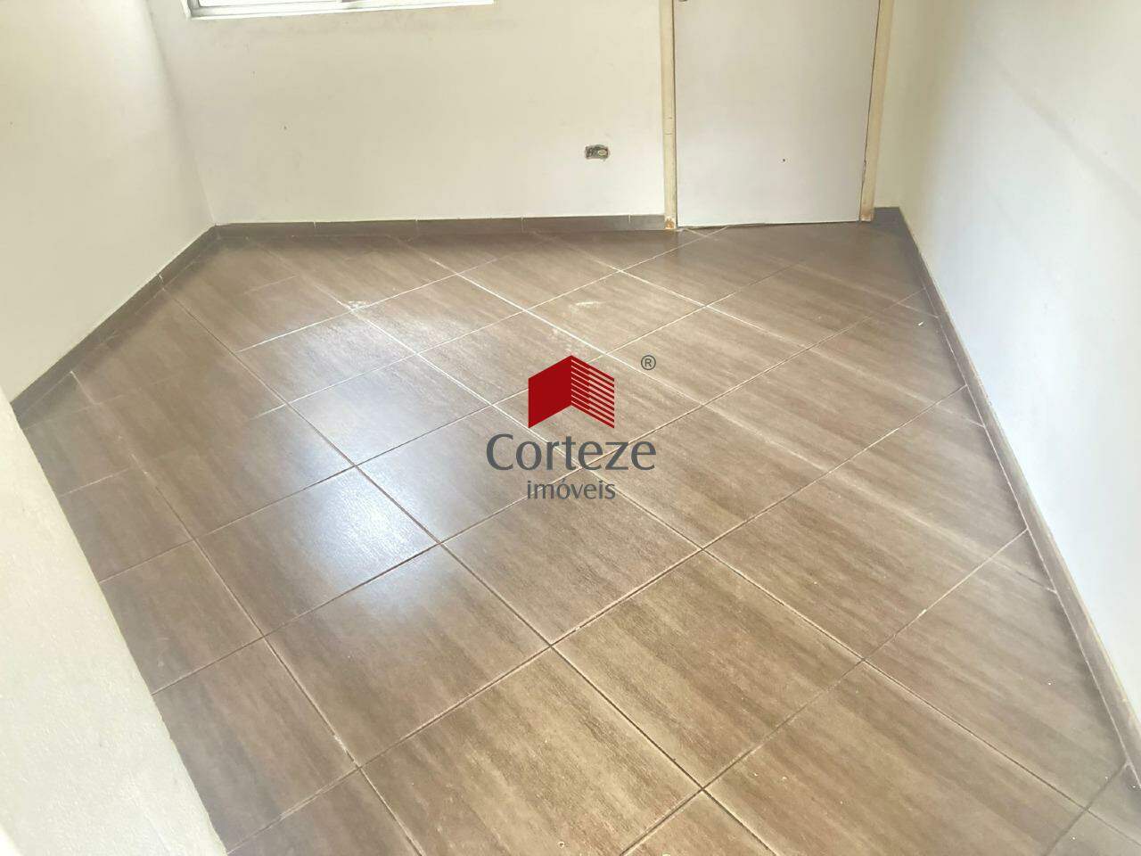 Apartamento para à venda no Guaraituba em Colombo - 21095: 
