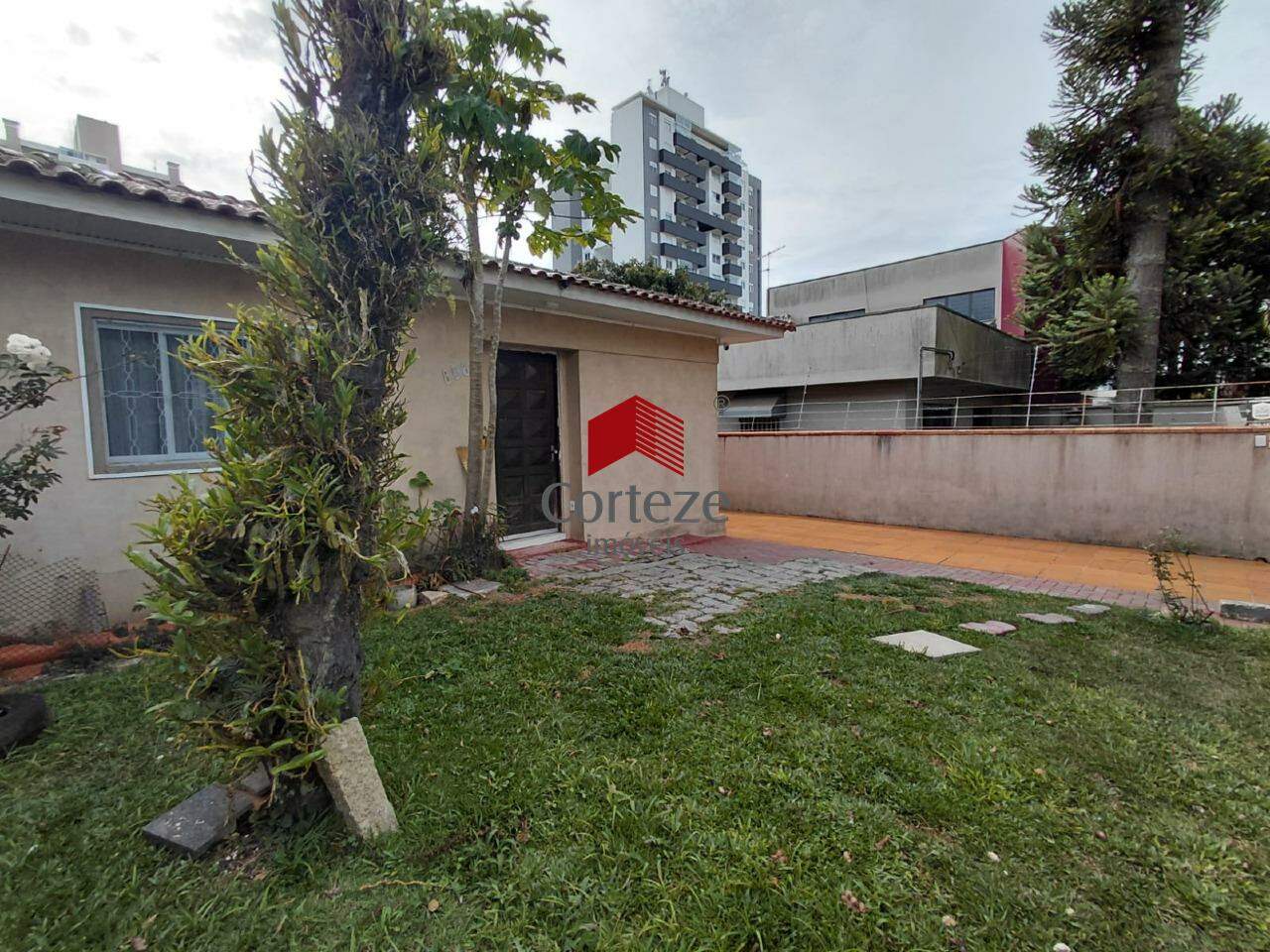 Casa comercial para para aluguel no São Pedro em São José dos Pinhais - 21104: 