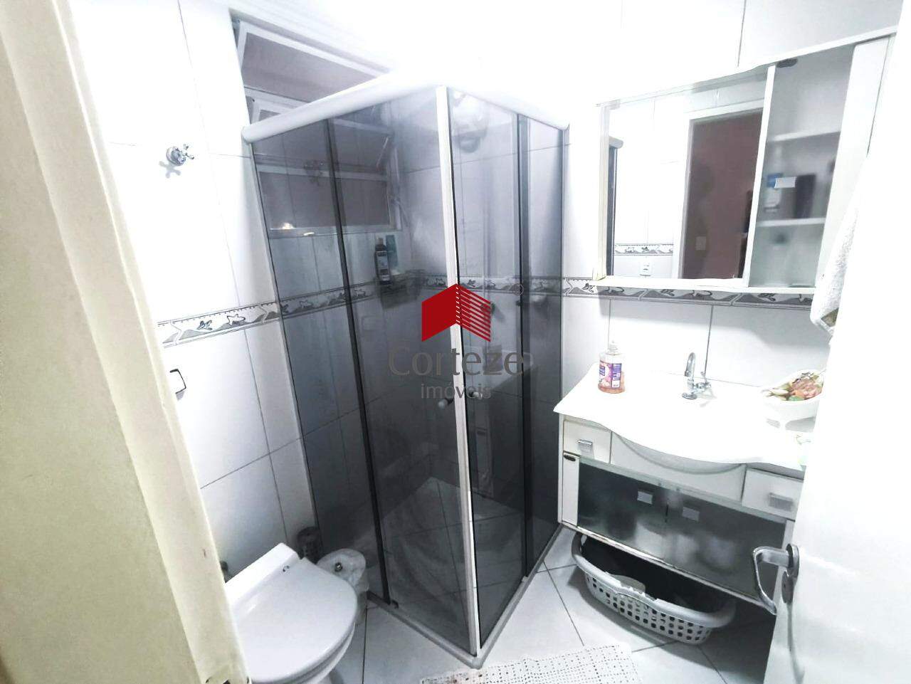 Sobrado para à venda no Cidade Industrial em Curitiba - 21105: Banheiro Social