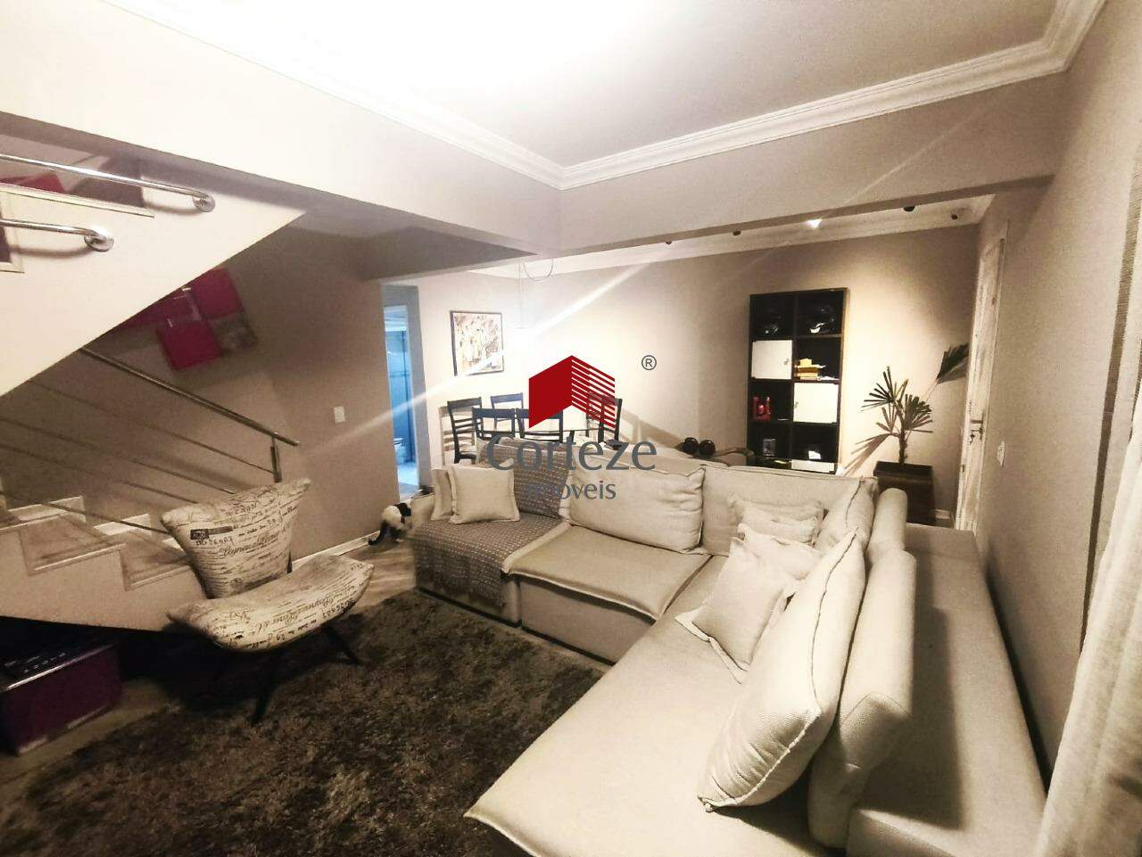 Sobrado para à venda no Cidade Industrial em Curitiba - 21105: Sala