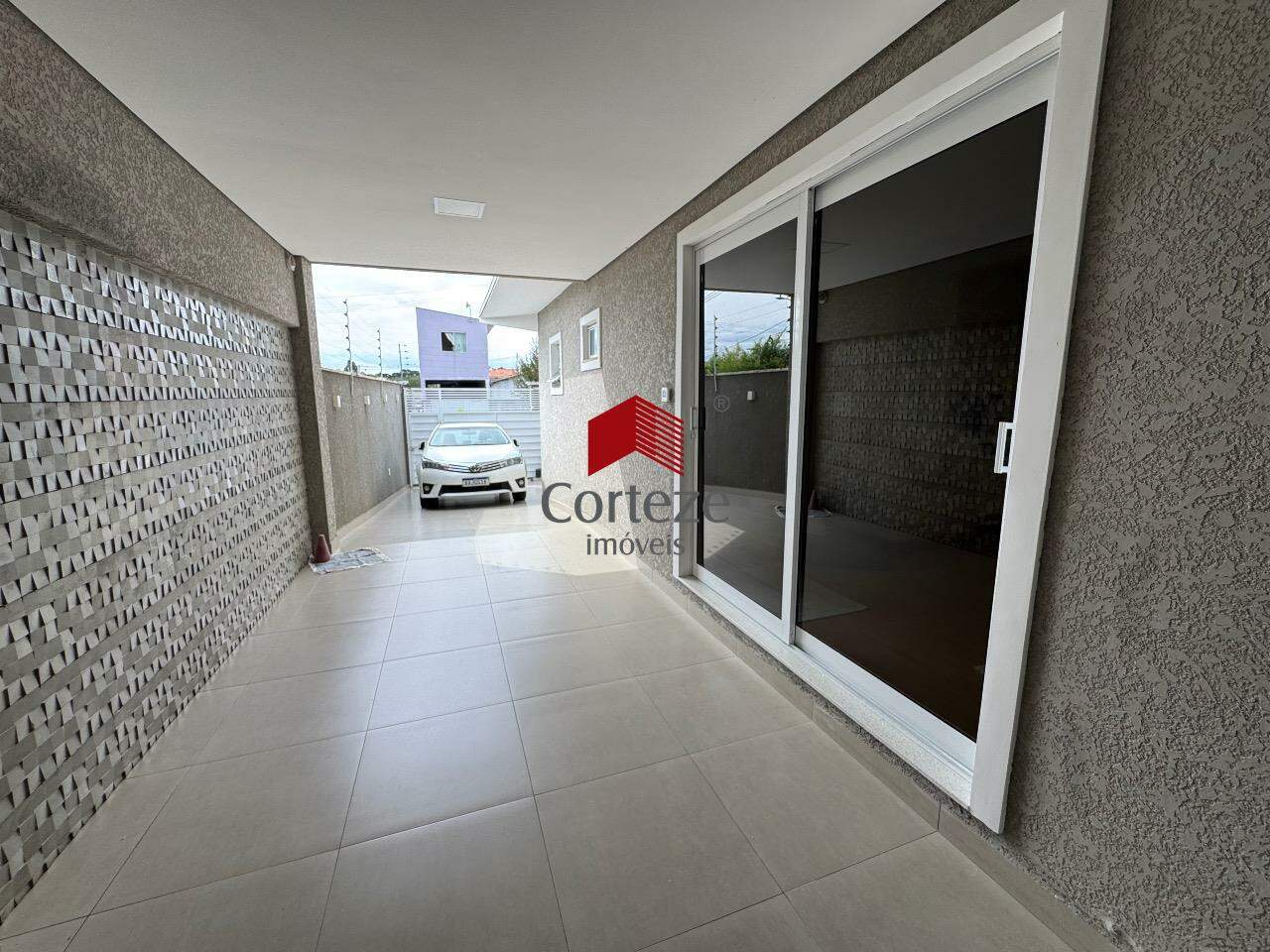 Sobrado para à venda no Colônia Rio Grande em São José dos Pinhais - 21108: 