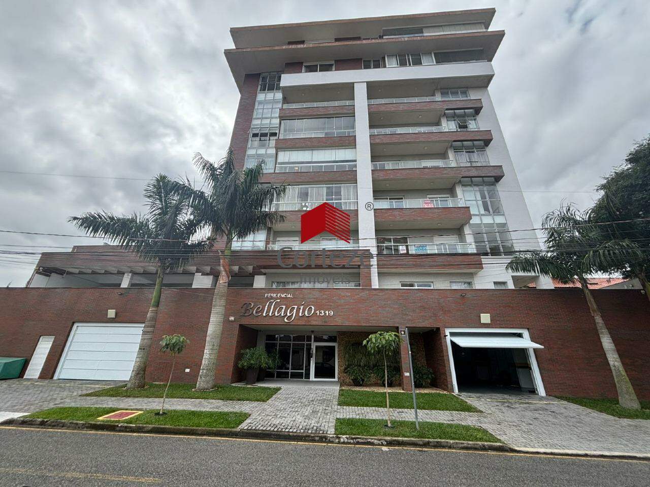 Apartamento para à venda no Centro em São José dos Pinhais - 21129: 