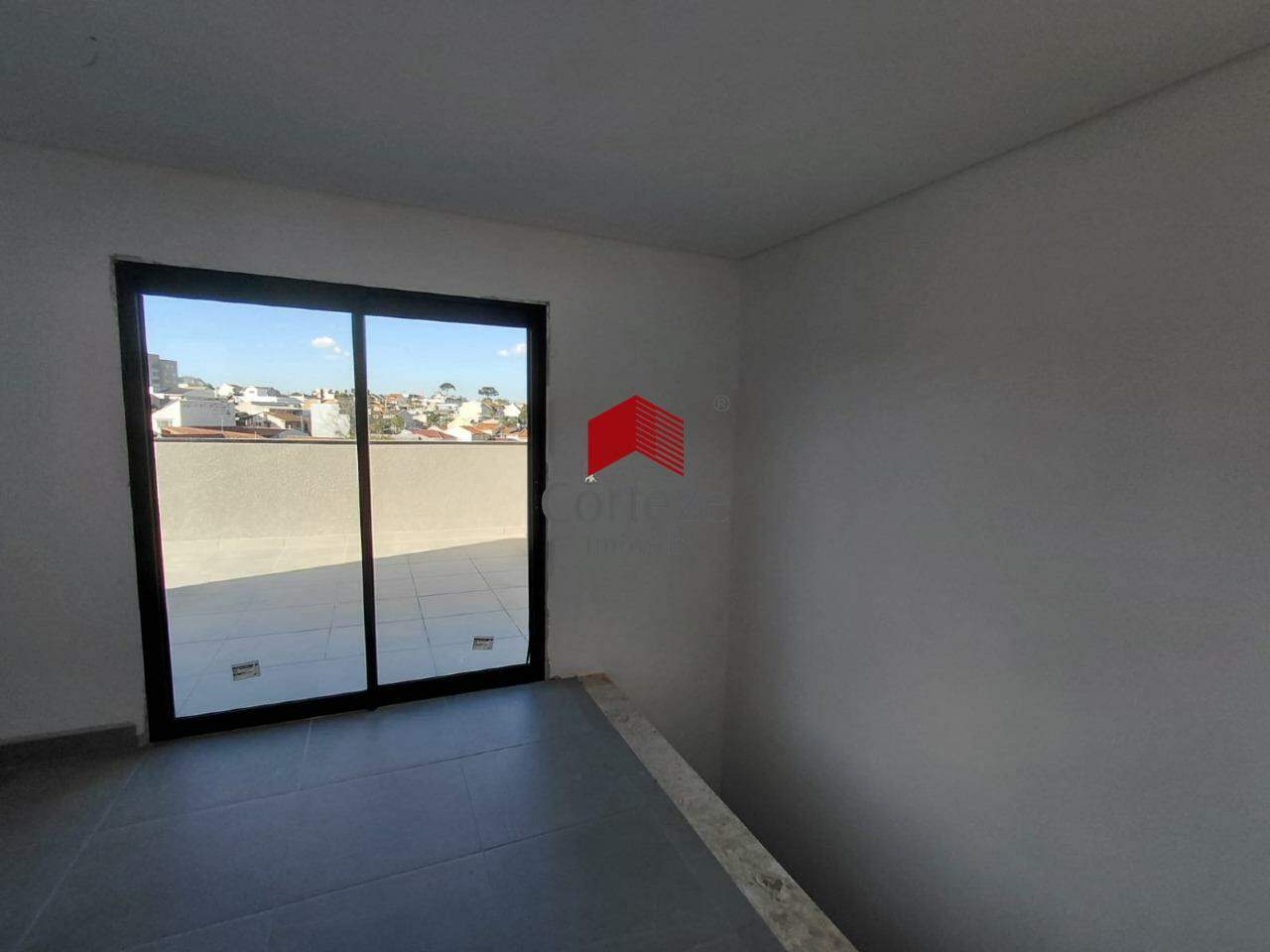 Sobrado em condomínio para à venda no Novo Mundo em Curitiba - 21166: 
