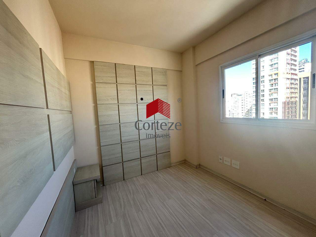 Apartamento para para aluguel no Centro em Curitiba - 21169: 