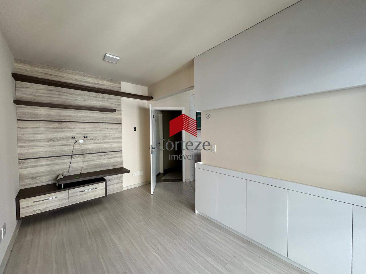 Apartamento para para aluguel no Centro em Curitiba - 21169: 