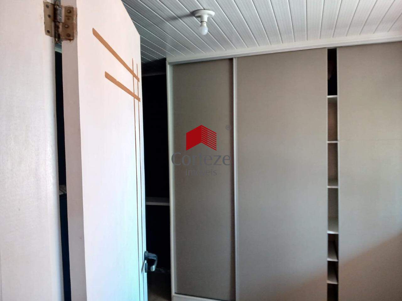 Casa para à venda no Sítio Cercado em Curitiba - 21180: 