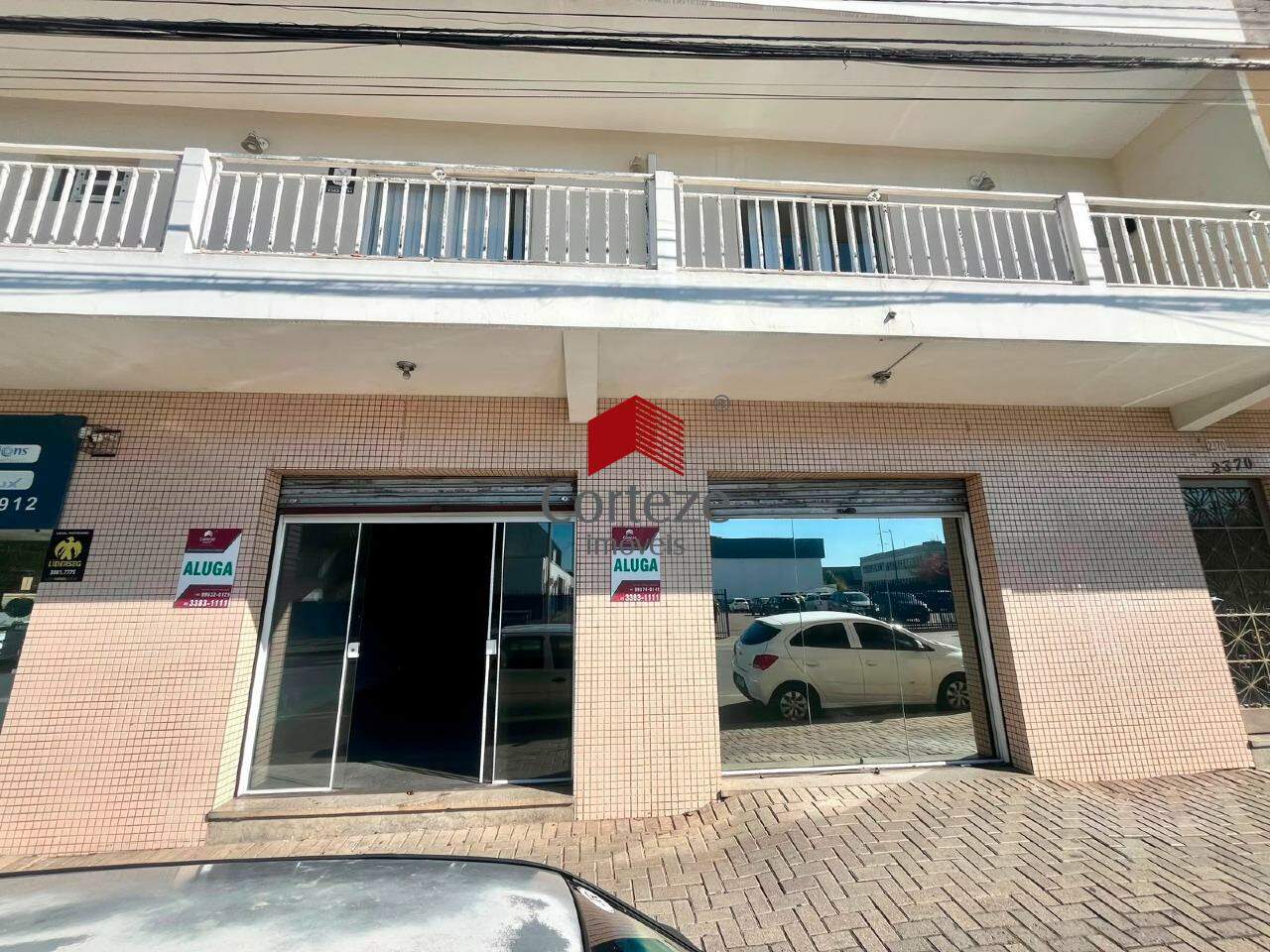 Loja para para aluguel no Centro em São José dos Pinhais - 21201: 