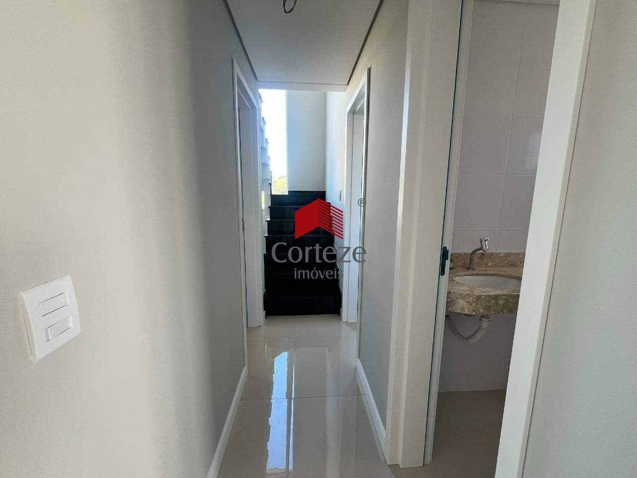 Cobertura para à venda no Centro em São José dos Pinhais - 21204: 